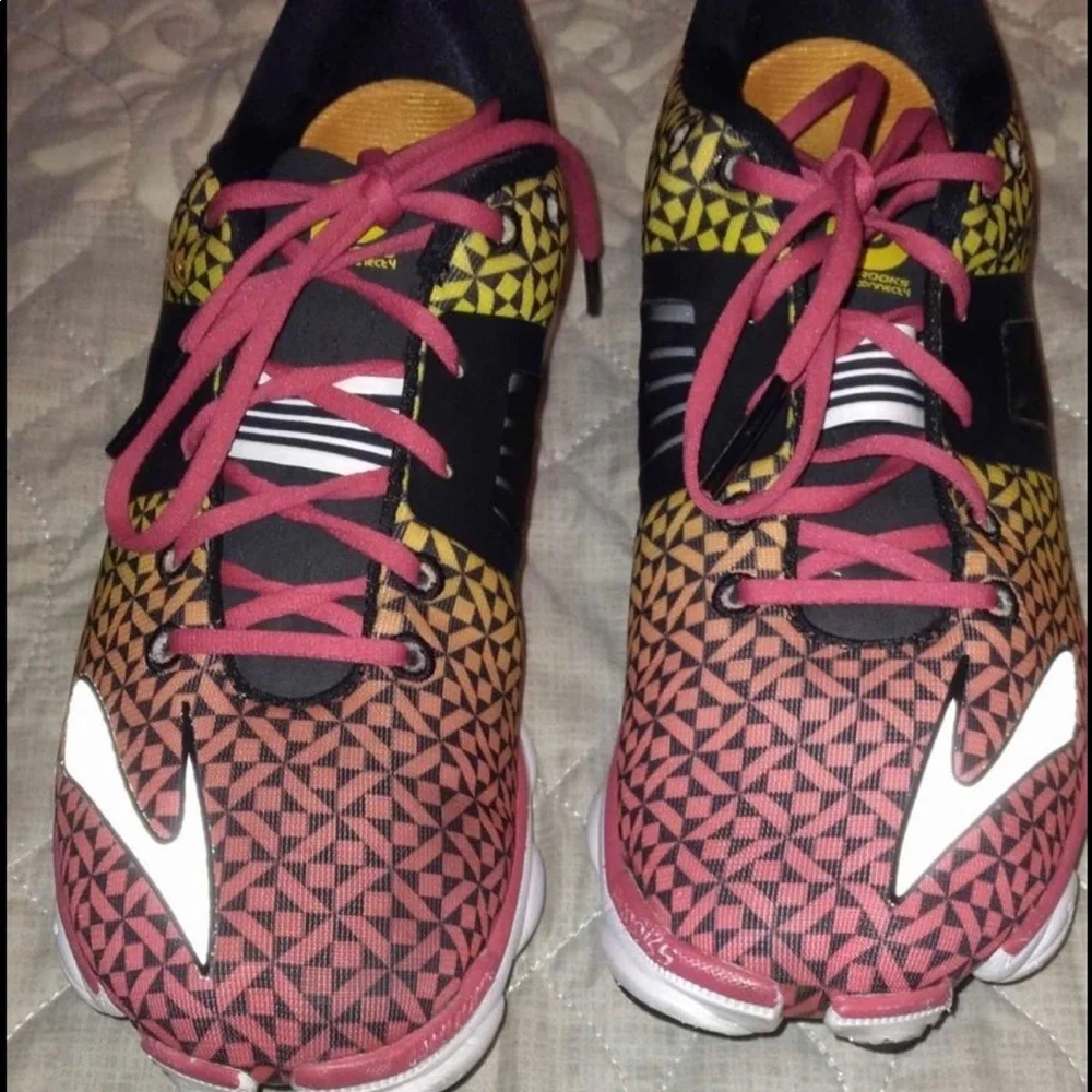 BROOKS Running Shoes 8 1/2 - Picture 2 of 7
